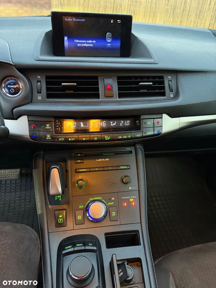 Lexus CT 200h Elegance - 14