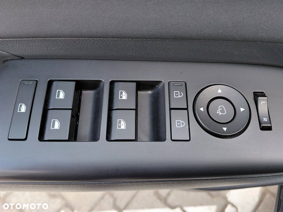 Hyundai Kona - 14