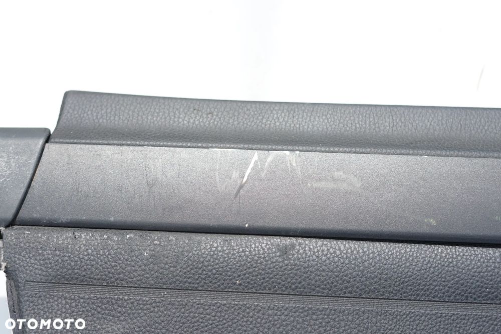 Roleta bagażnika VW Passat B6 Kombi 9937000039 - 4