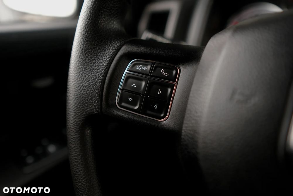RAM 1500 - 26