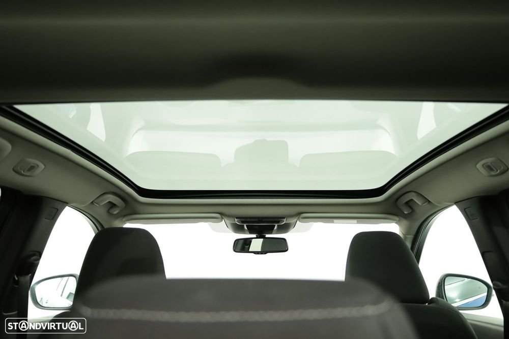 Nissan Qashqai 1.3 DIG-T N-Connecta - 24