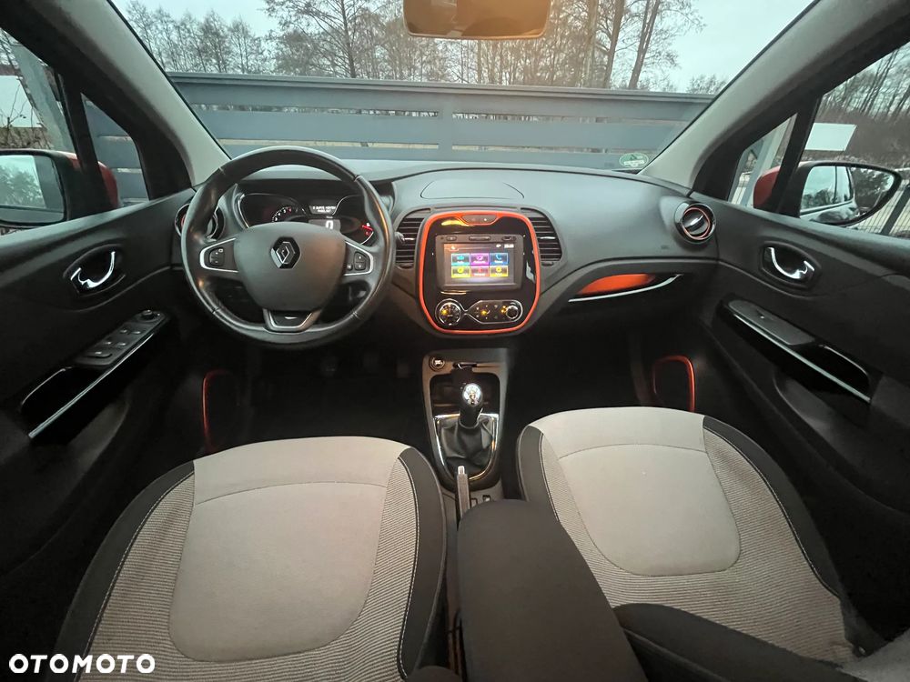 Renault Captur (ENERGY) TCe 90 INTENS - 23