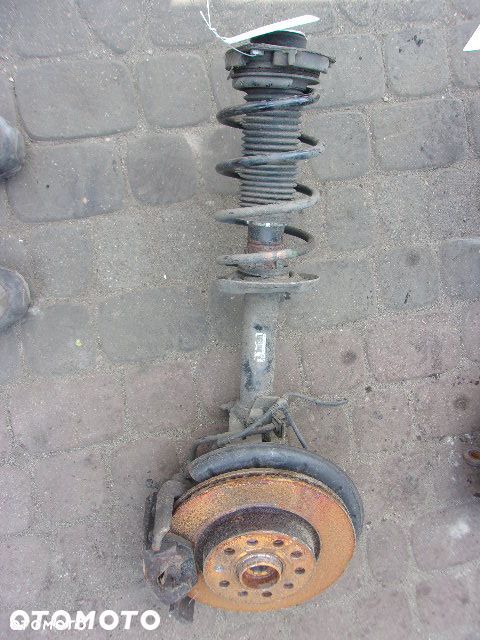 ZACISK PRAWY SKODA OCTAVIA 2 VW SEAT - 1