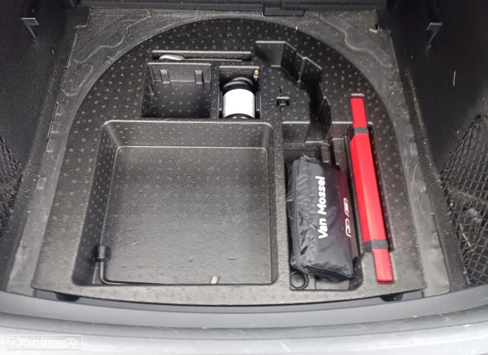 MG ZS EV 44.5 kWh Luxury - 16