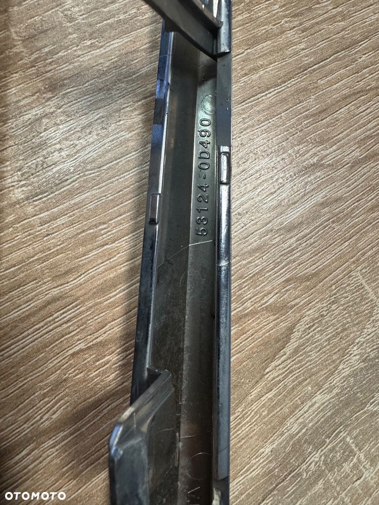 Toyota Yaris 16- listwa chrom zderzak - 4