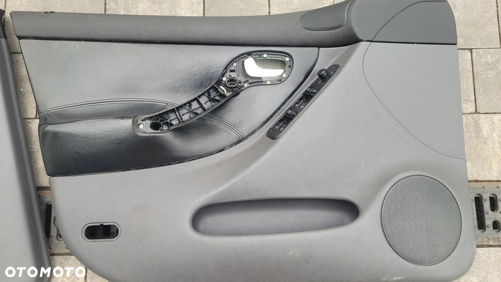 SKÓRZANE BOCZKI DRZWI SEAT LEON I, TOLEDO II - 13