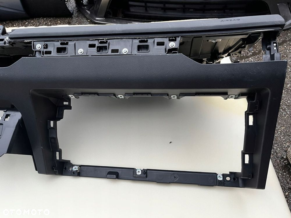 Konsola deska rozdzielcza KONSOLA MG 4 EV AIR BAG nowa - 6