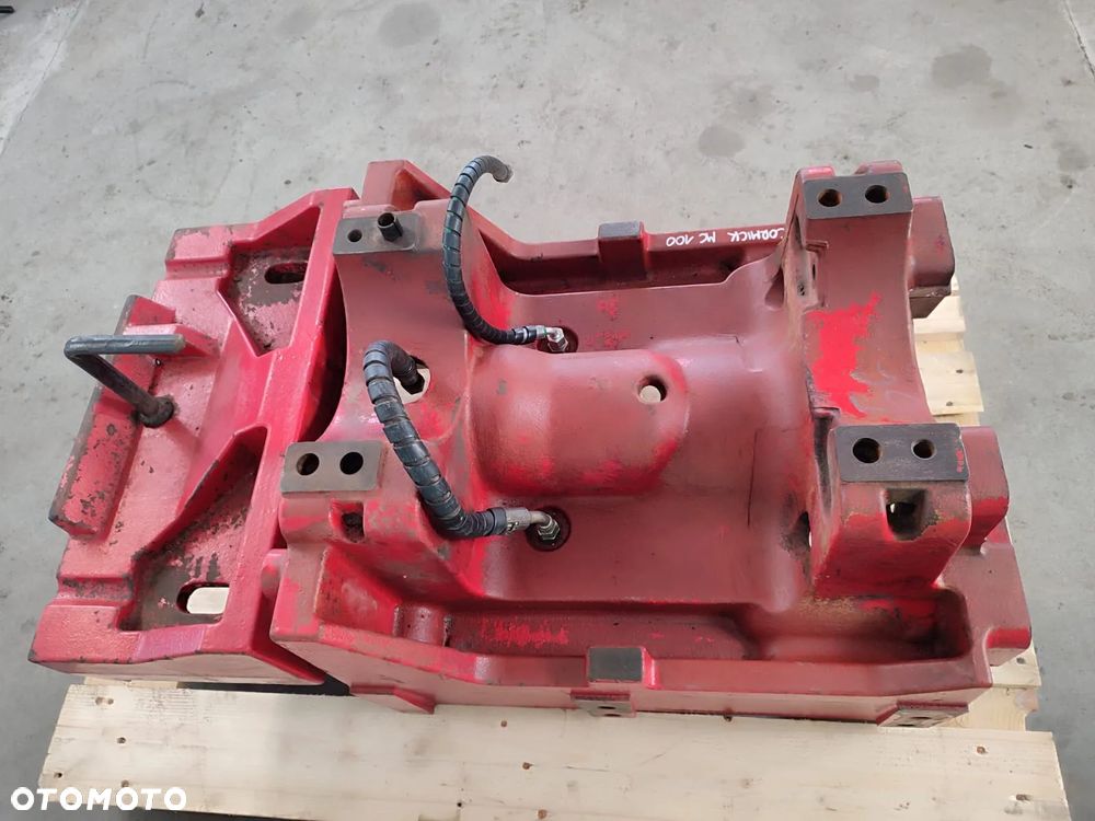 Wspornik przedniej osi 138531 McCormick MC100 - 6