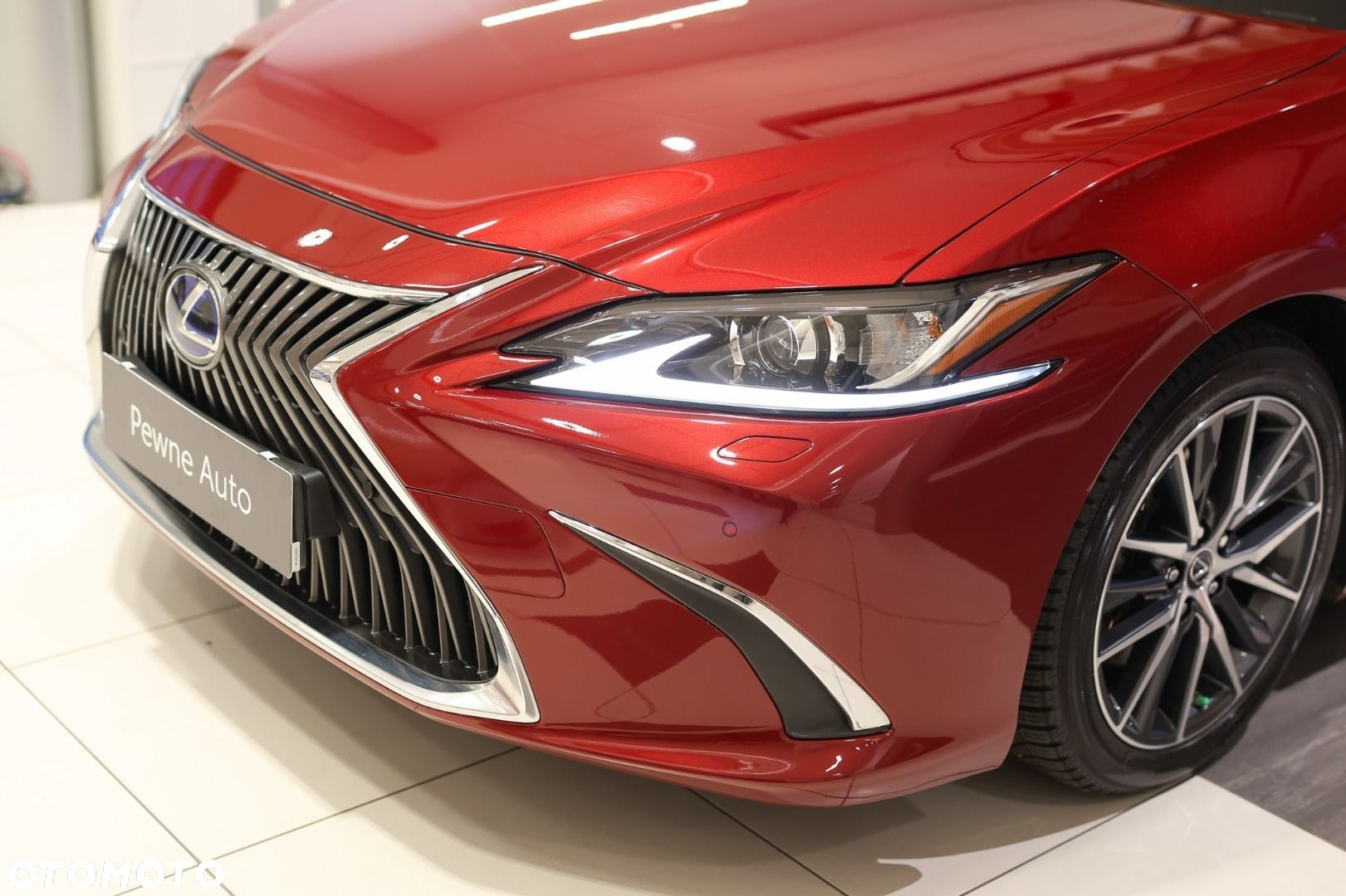 Lexus ES - 26