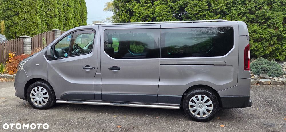 Renault Trafic Grand 2.0 dCi - 3