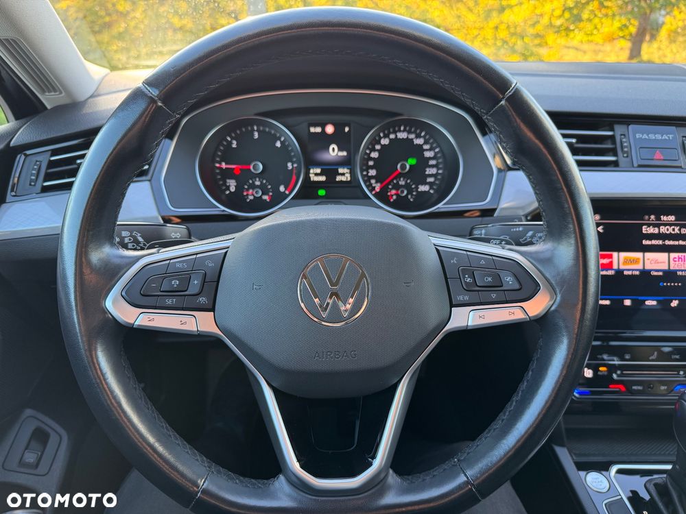 Volkswagen Passat 2021