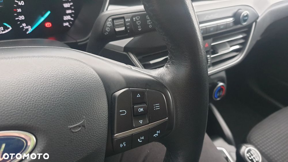 Ford Focus 1.5 TDCi Trend - 23