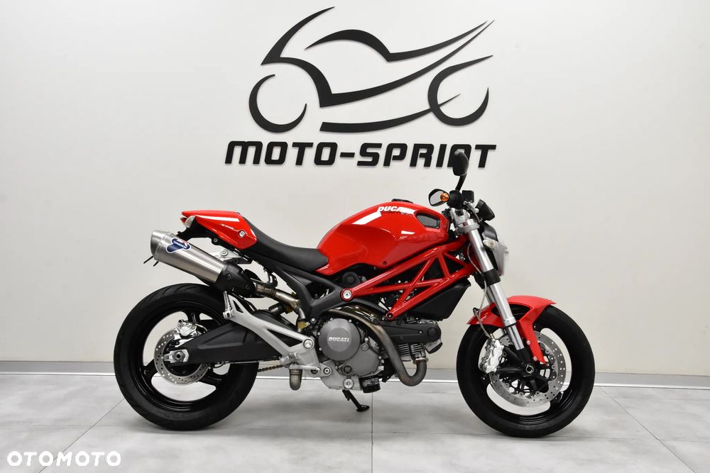 Ducati Monster - 1