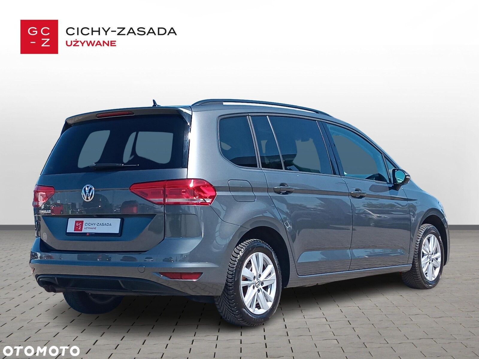 Volkswagen Touran 2.0 TDI BMT Comfortline DSG - 5