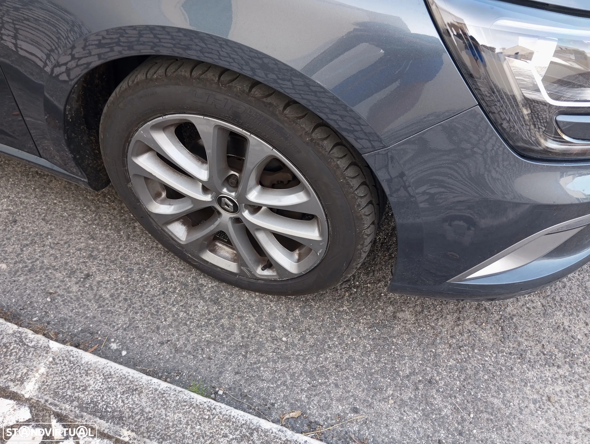 Renault Mégane Sport Tourer 1.5 Blue dCi GT Line - 10