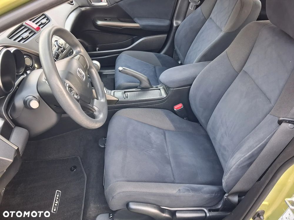 Honda Civic 1.4 i-VTEC Comfort - 19