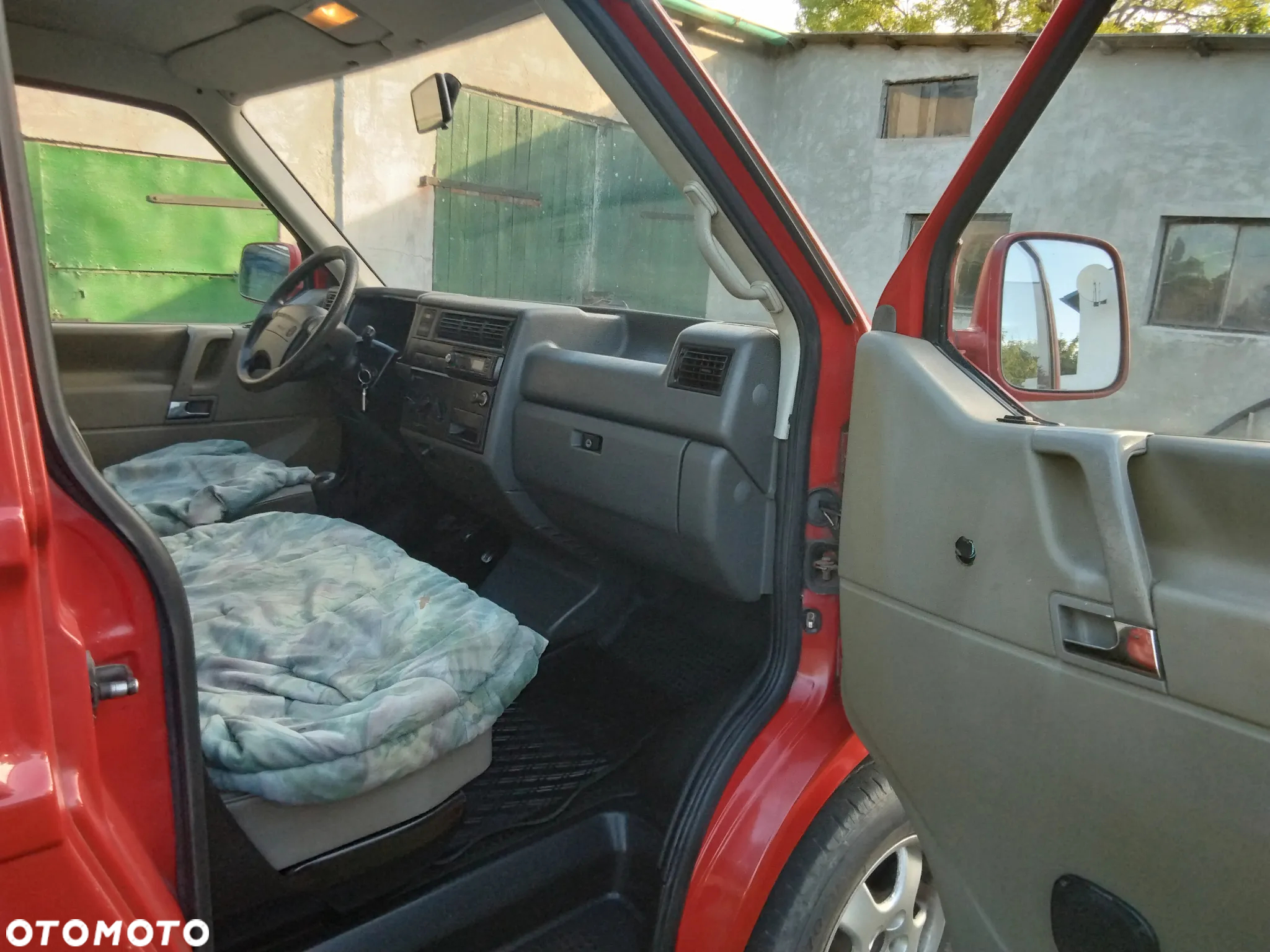 Volkswagen Transporter - 8