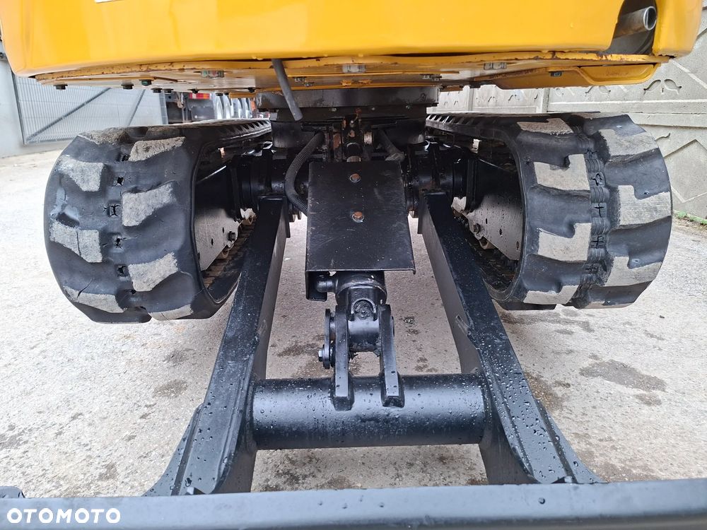 Caterpillar 301.8 05A Powertilt klimatyzacja radio - 23