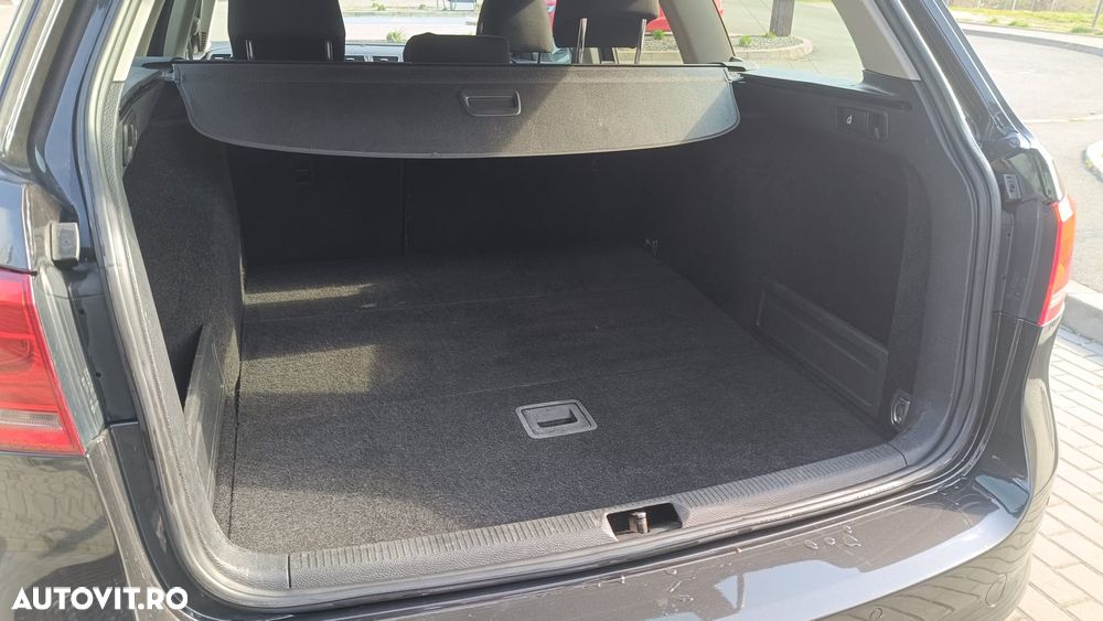 Volkswagen Passat 1.6 TDI BlueMotion - 11