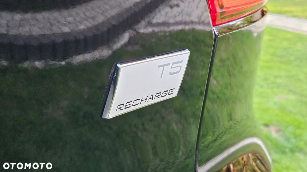 Volvo XC 40 T5 Twin Engine DKG R-Design - 41