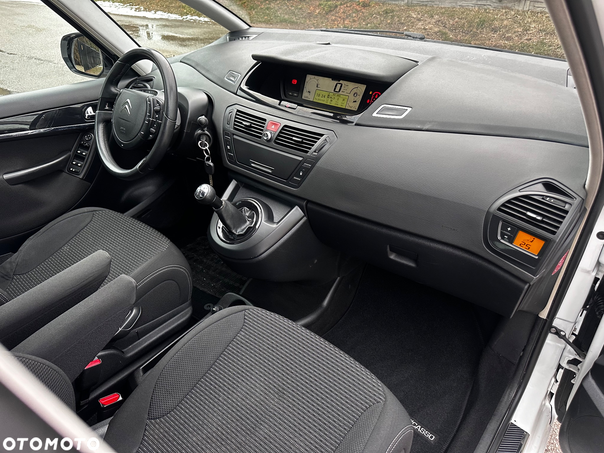 Citroën C4 Picasso - 29