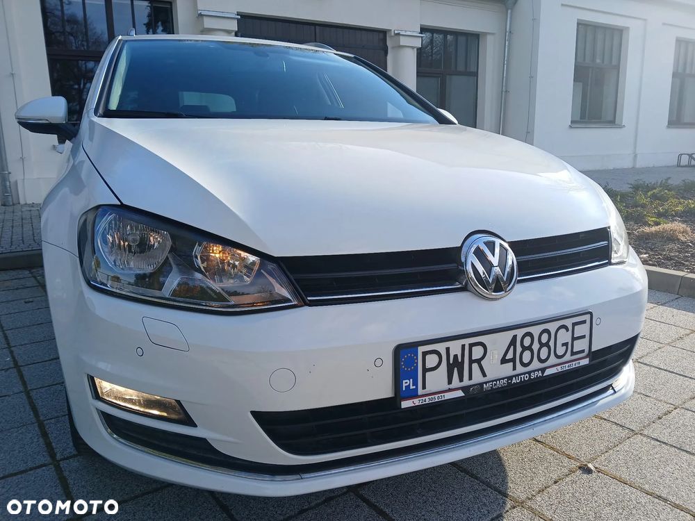 Volkswagen Golf 1.6 TDI BlueMotion Technology Lounge - 39