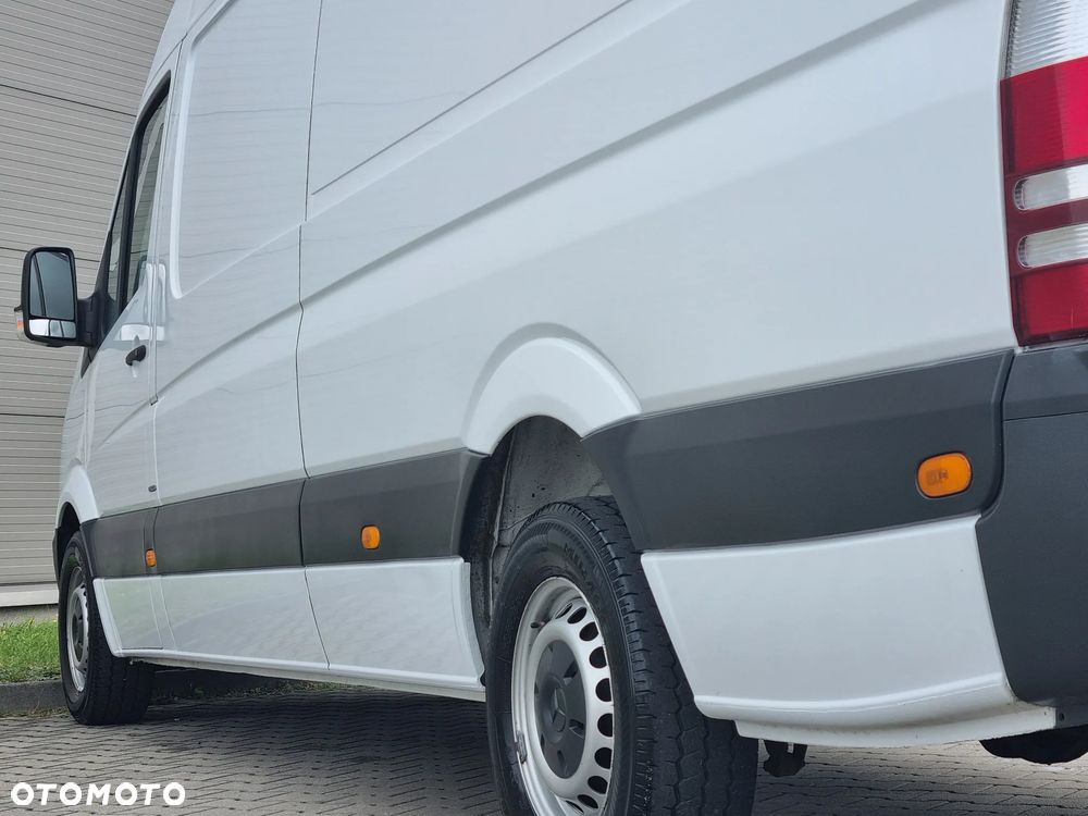 Mercedes-Benz Sprinter - 13