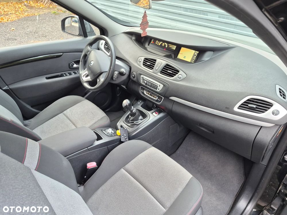 Renault Scenic 1.5 dCi Limited - 21