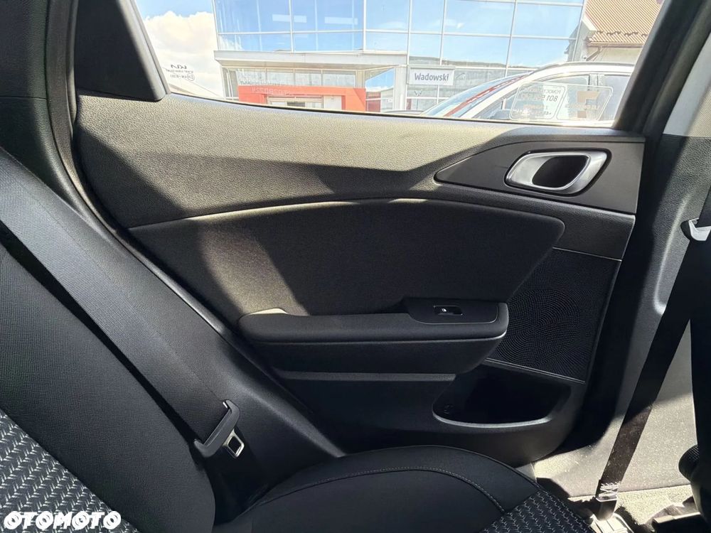 Kia XCeed 1.6 T-GDI M DCT - 12