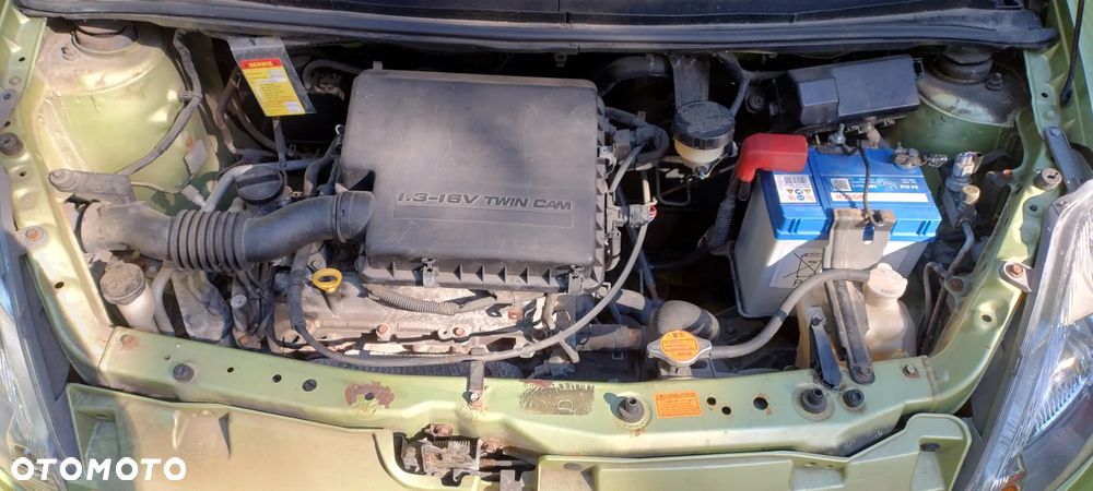 Daihatsu Sirion 1.3 S 100th Anniversary - 13