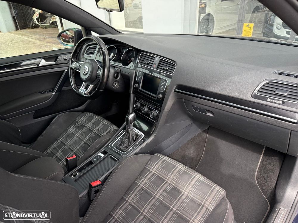 VW Golf 2.0 TDi GTD DSG - 16
