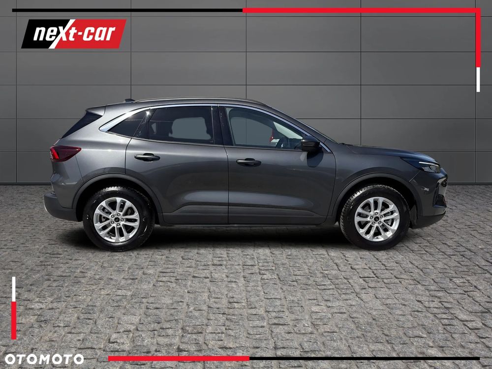 Ford Kuga 2.5 FHEV FWD Titanium - 7