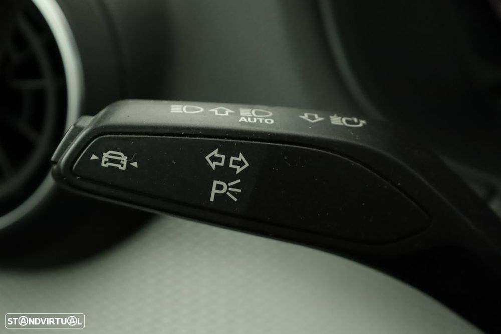 Audi Q2 35 TFSI Advanced S tronic - 17