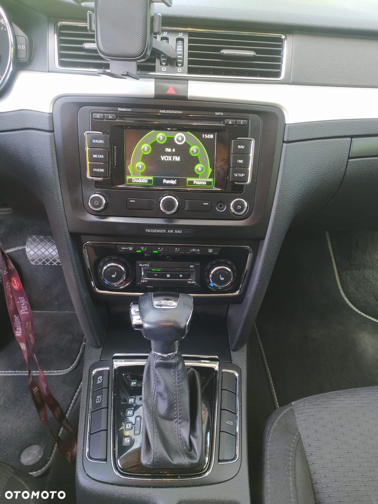 Skoda Superb 2.0 TDI DSG Comfort - 16