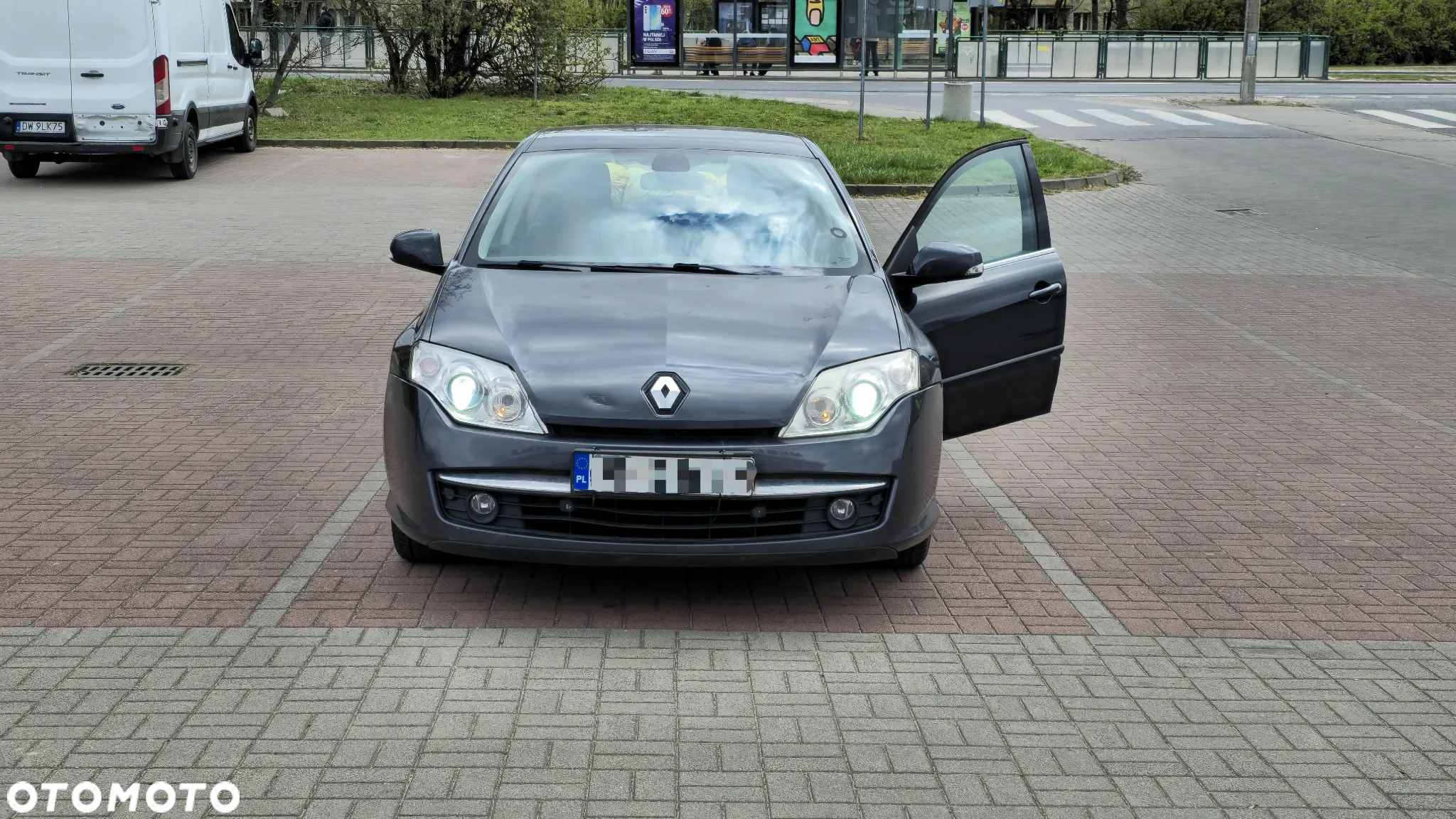 Renault Laguna Grandtour 2.0 dCi FAP Dynamique - 10