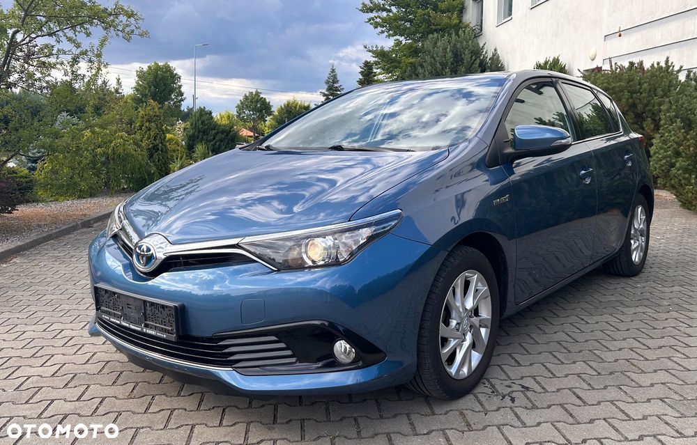 Toyota Auris - 10