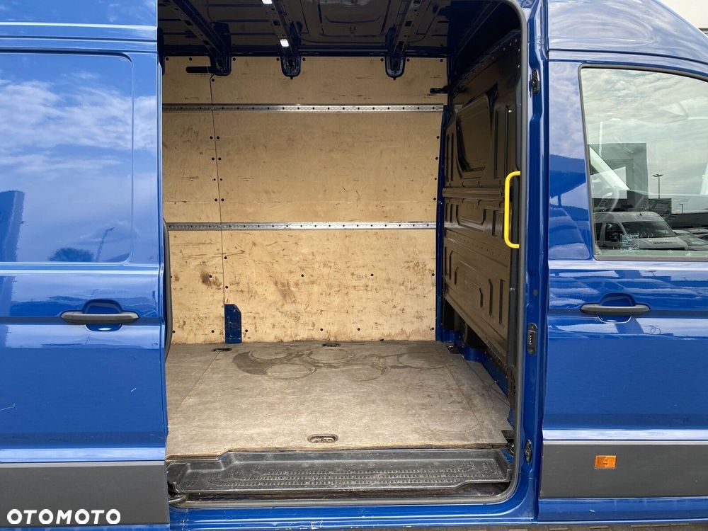 Volkswagen Crafter - 23