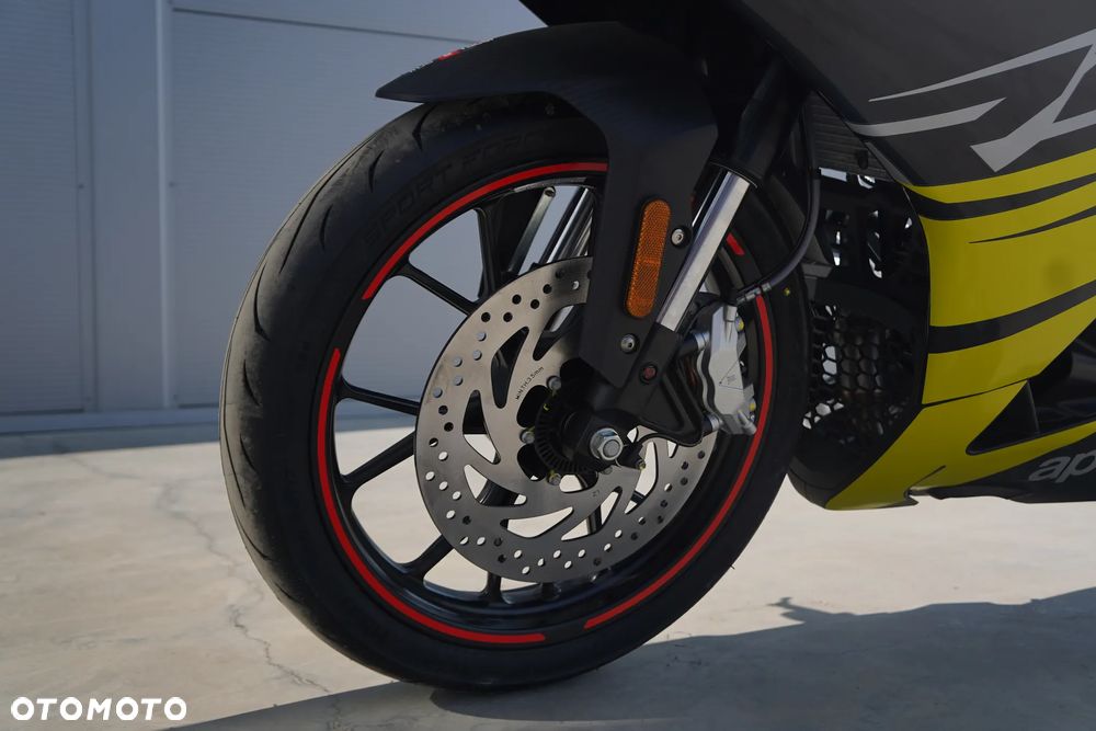 Aprilia RS - 19