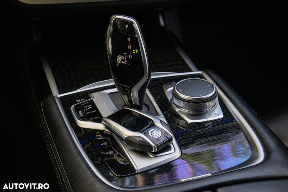 BMW Seria 7 730d - 14