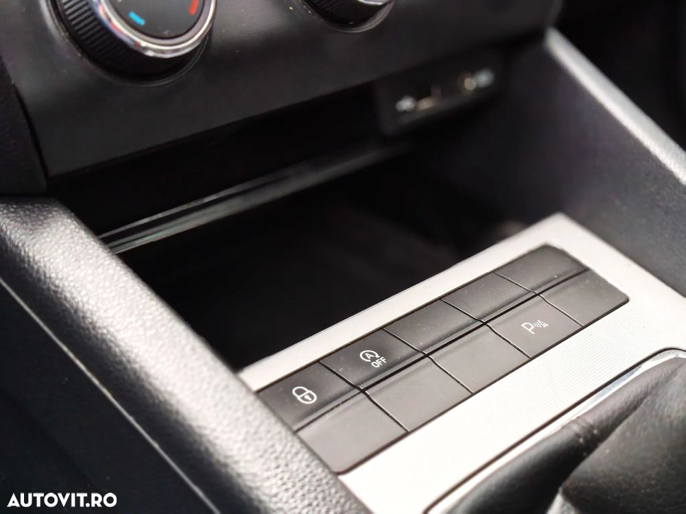 Skoda Octavia 2.0 TDI Style - 27