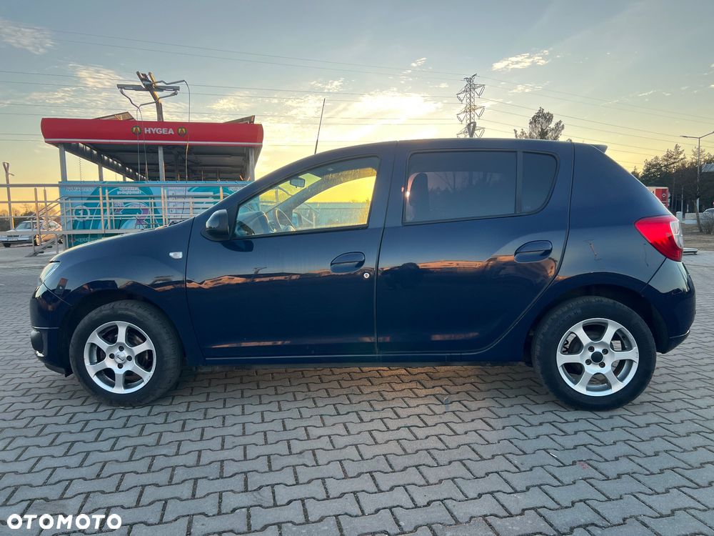 Dacia Sandero - 4
