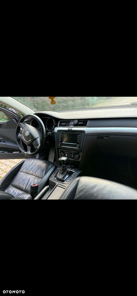 Skoda Superb 1.8 TSI Elegance DSG - 8
