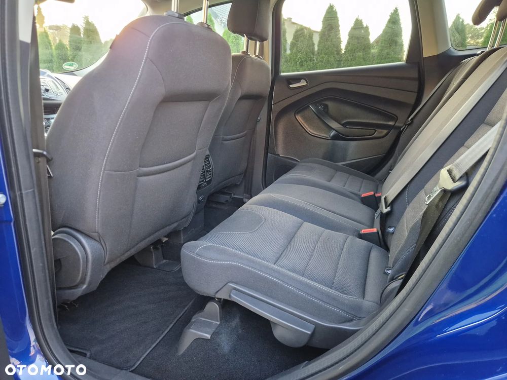 Ford Kuga 1.5 EcoBoost 2x4 Business Edition - 38