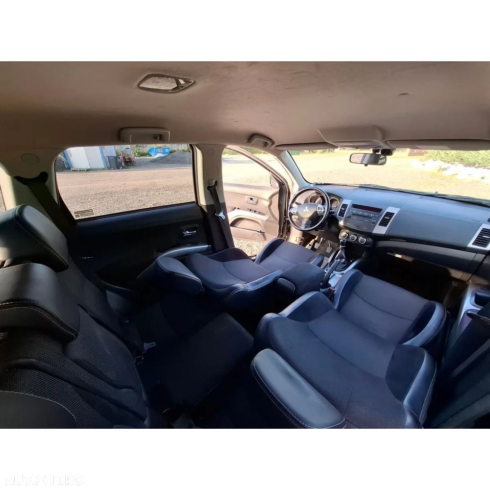 Mitsubishi Outlander 2.2 DI-D 4WD Intense A13 - 18