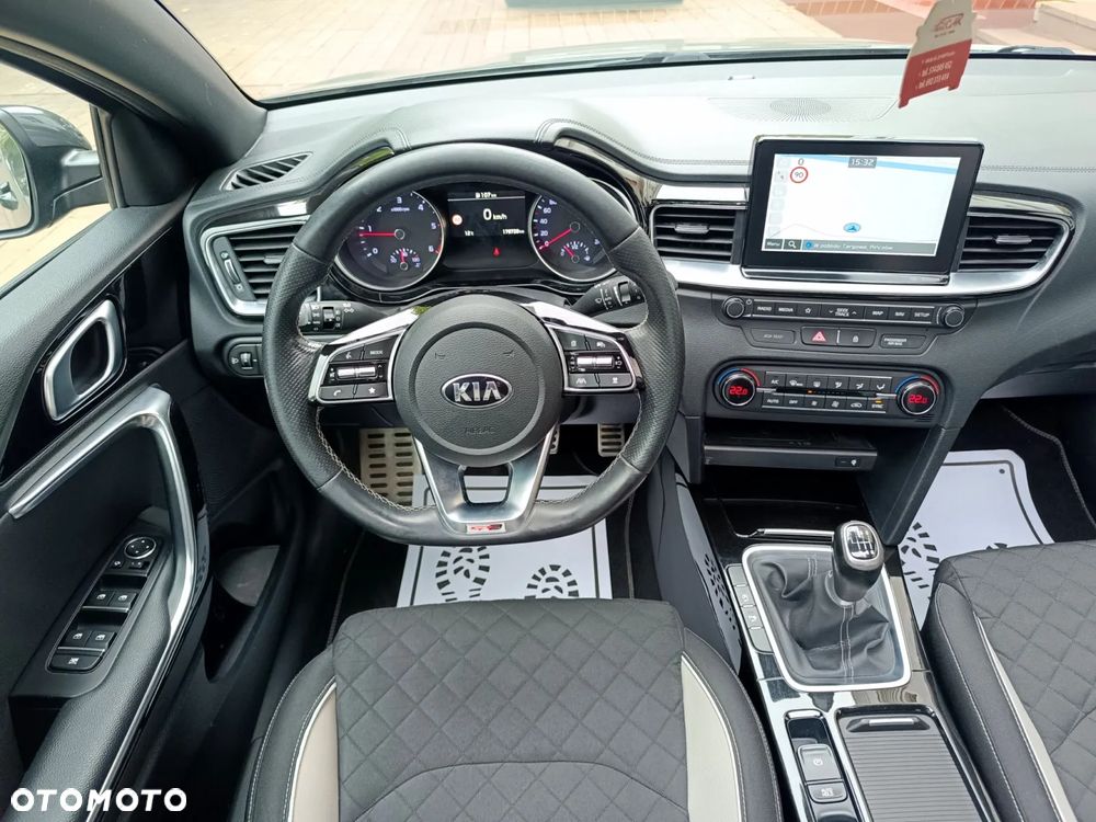 Kia ProCeed 1.6 CRDi GT Line - 27