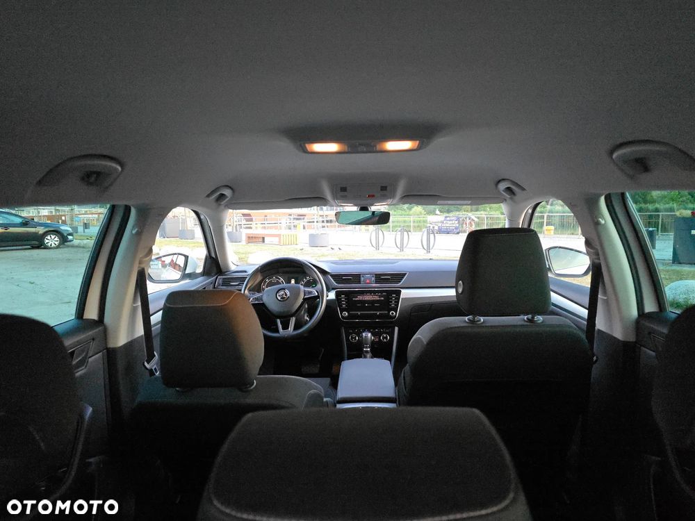 Skoda Superb 2.0 TDI Ambition DSG - 13