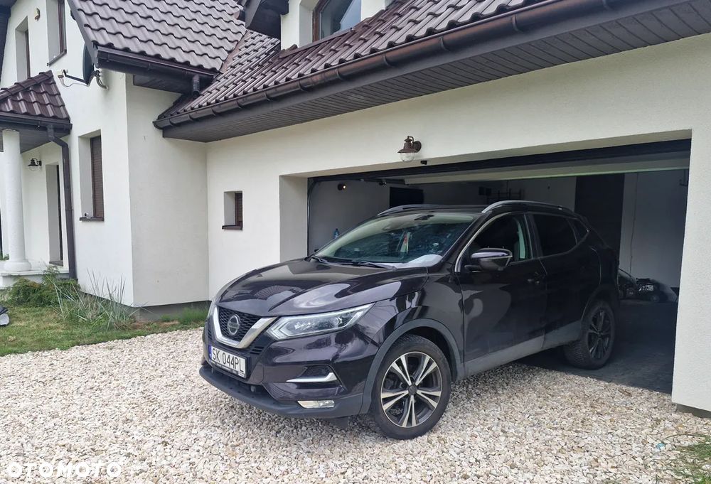 Nissan Qashqai 1.2 DIG-T N-Connecta - 1