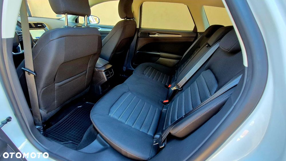 Ford Mondeo 2.0 EcoBlue Titanium - 18