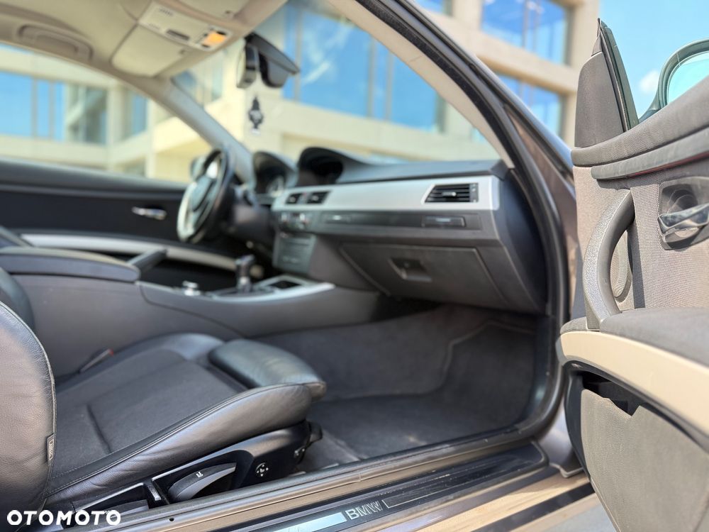 BMW Seria 3 320d - 20