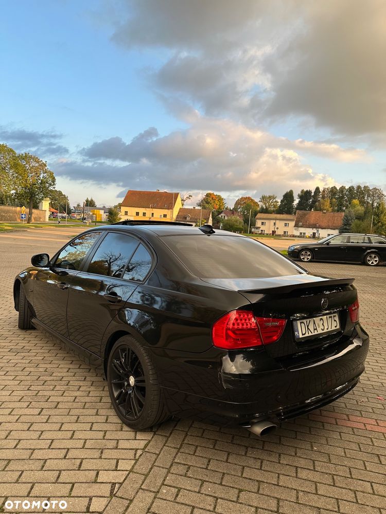 BMW Seria 3 320d DPF - 8